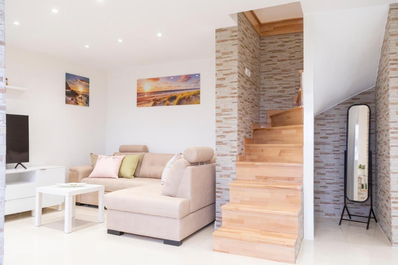 Sečovlje Apartments Milok מראה חיצוני תמונה