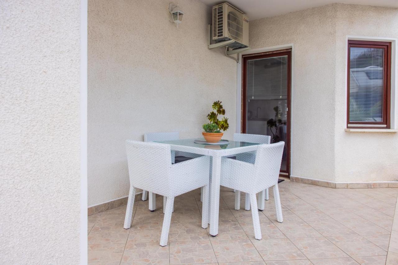 Sečovlje Apartments Milok מראה חיצוני תמונה